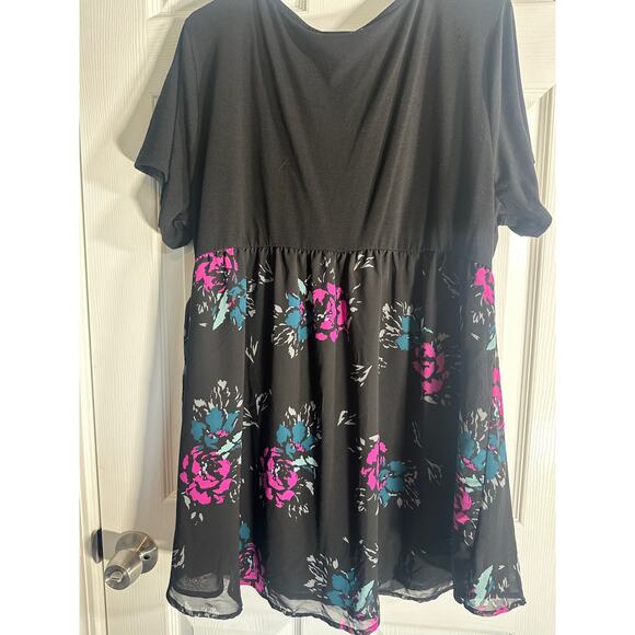 Torrid babydoll knit V-neck - Picture 4 of 5